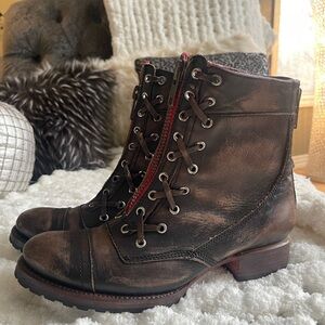 Freebird by Steven Liverpool Boot size 10 with Red Zipper Distresses Brown